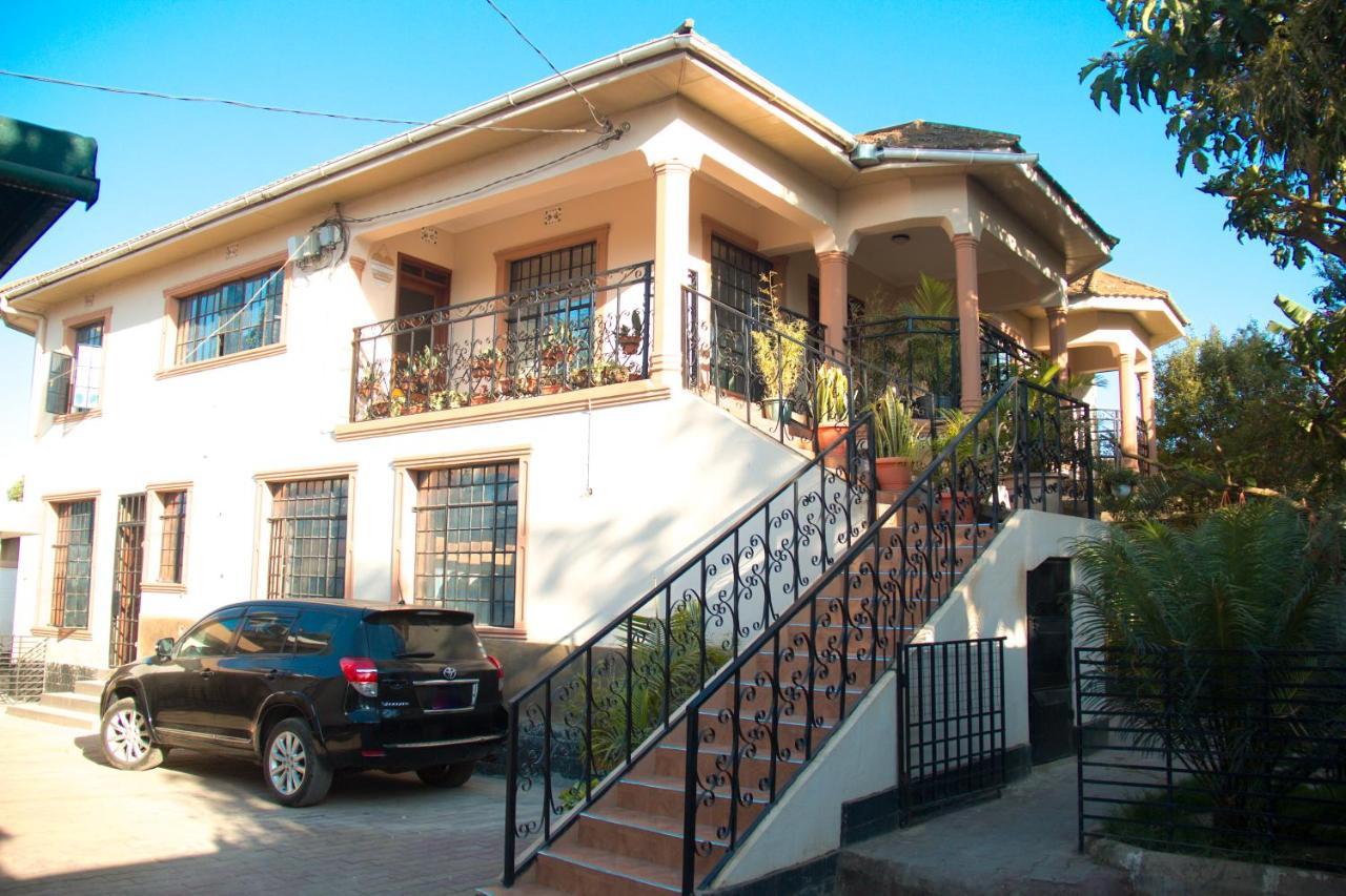 Mina Chai House Bnb Αρούσα Εξωτερικό φωτογραφία